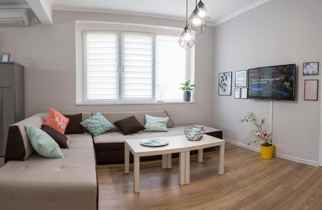 Bright and Cozy 2BD Flat in Plovdiv City Centre by Flat Mаnager