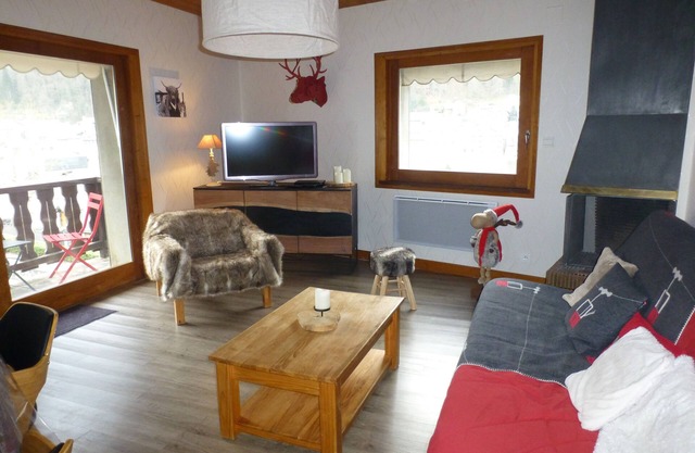 Bright apartment Maison Perce Neige, Wifi, Cure Rate