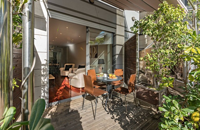 Bright Duplex with a Spacious Terrace