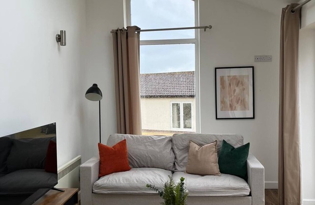 Bright & Spacious 2 Bed Holiday Chalet in Sidmouth