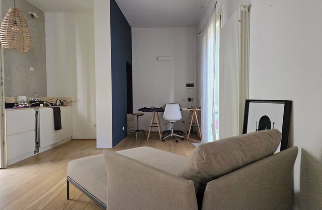 Bright & spacious new studio in Forli historic centre