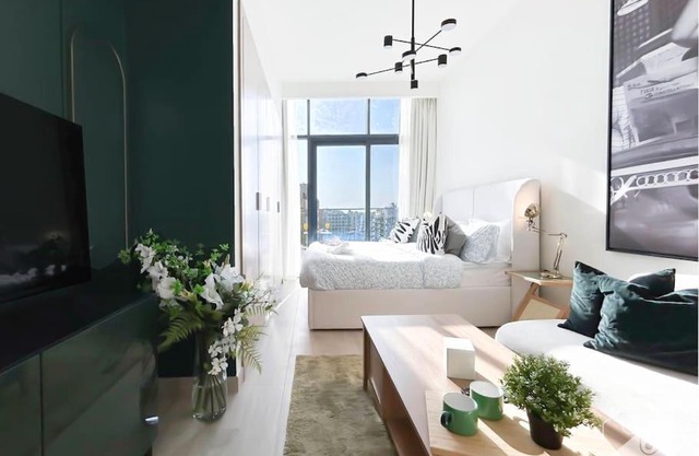 Bright Studio in Azizi Riviera Perfect City Escape