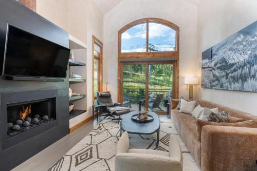 Brightside Chalet by Exceptional Stays