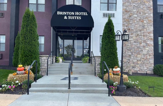 Brinton Suites