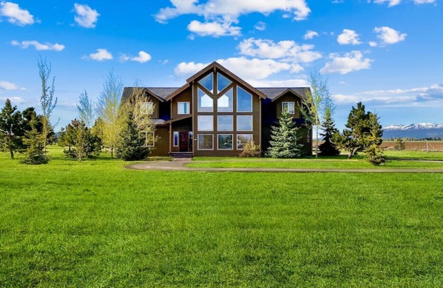 Brookdale Lodge .
