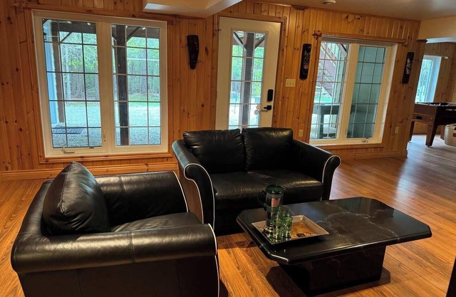 Bruce Peninsula Forest Escape on 16 acres w/Pickleball Court!