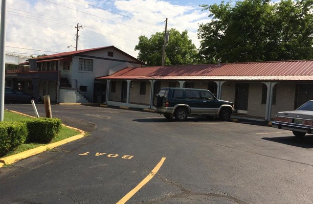 Budget Inn - Scottsboro