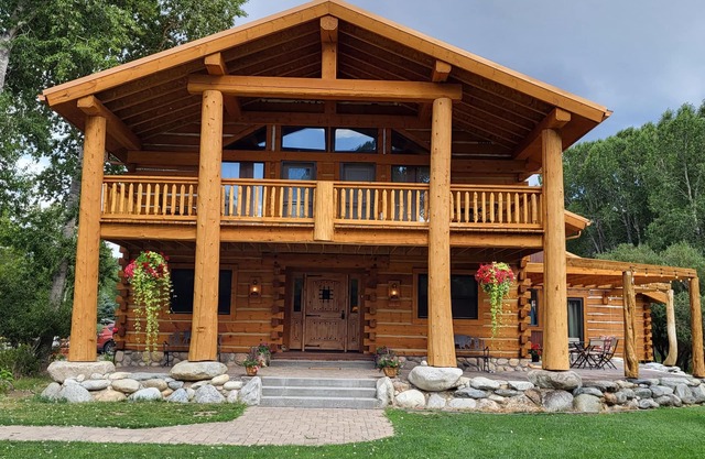 Buffalo Peaks B&B