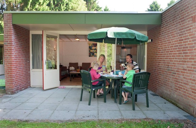 Bungalow at Klein Vink with Garden Terrace