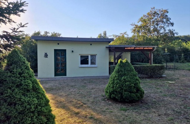 Bungalow in Canow