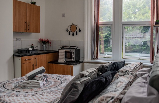 BV Comfy Budget Studio