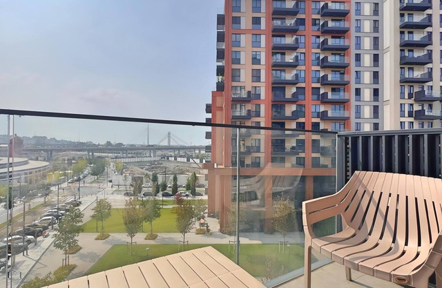 BW 2-bedroom Apartment with Breakfast and Parking included