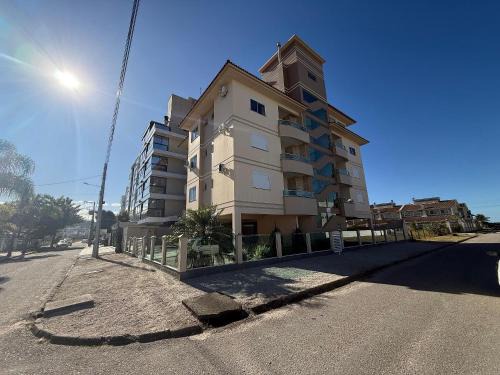 Cód 180 - Apartamento aconchegante a 70m do mar