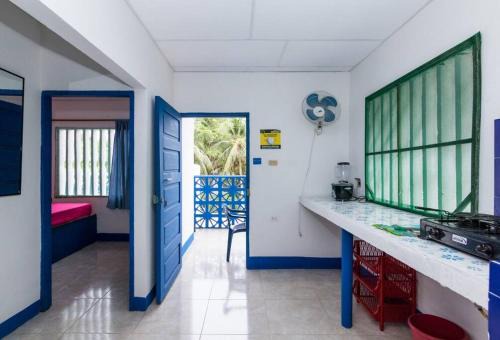 Cómoda Cabaña cerca al mar y BBQ