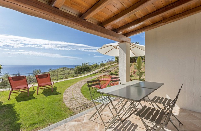 C'est la vue - Seaview apartment with pool