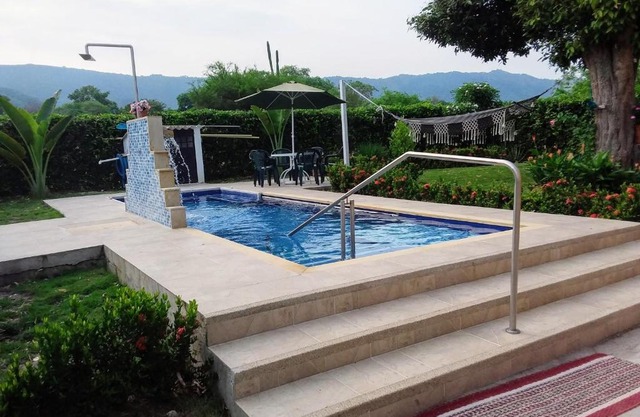 C&H Casa campestre el Oasis Ricaurte Girardot