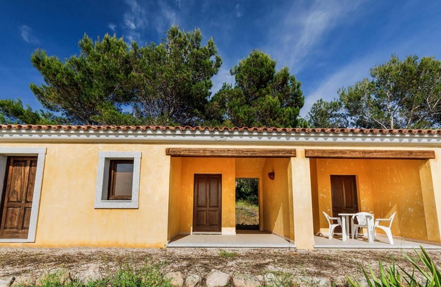c Scalitti 12C Bilo - One Bedroom Apartment, Sleeps 4
