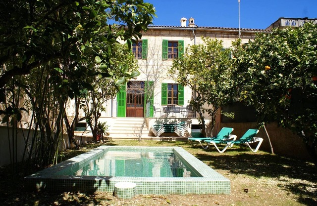 Ca na Tonina House with pool