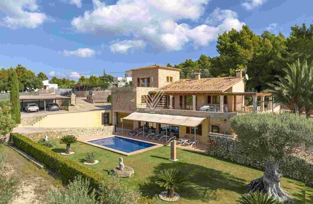 Ca Na Vinga, Country house sea views in Puerto Alcudia, Mallorca