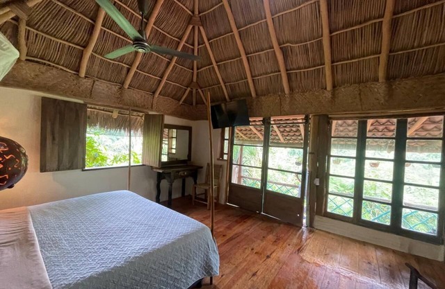Cabaña Armonía, 6 personas + cocina + alberca + WIFI