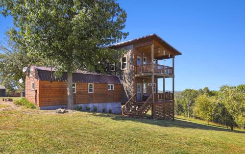 Cabin, Hot Tub, Mountain Views, Full Kitchen