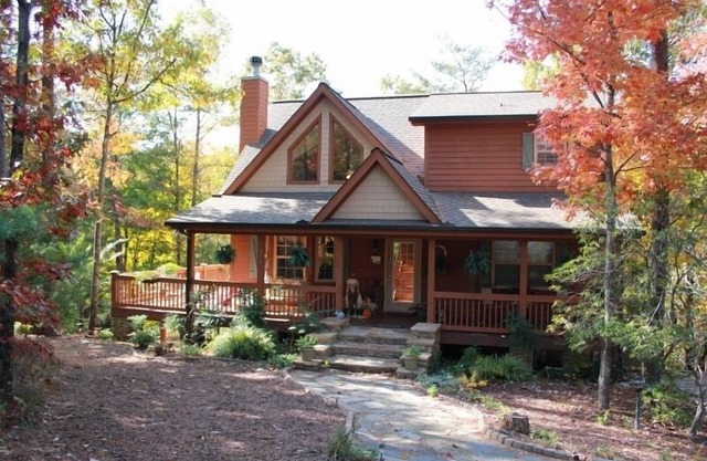 Cabin in Helen, GA Mountain Cottage on the 7th Fairway Innsbruck Golf Community