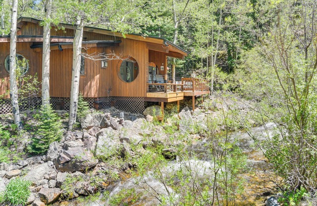 Cabin on Clear Creek: A Hobbit’s Retreat!