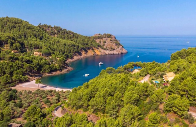 Cala Tuent by Interhome
