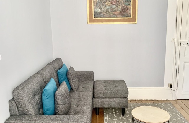 Calm 2/3 bed apartment in the Latin Quarter, Place Monge