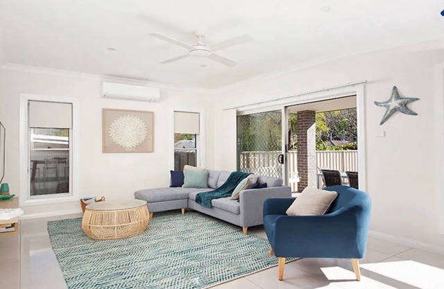 CALM at Shoal Bay - Gorgeous brand new, modern home