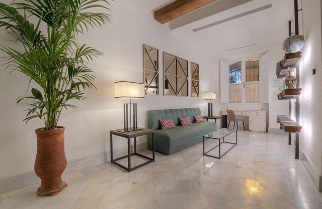 Caminante del Agua IX: Great flat Sevilla center