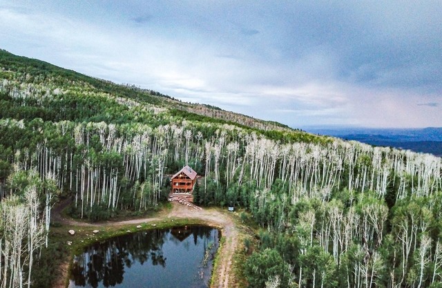 Camp Jackson 8 BR Lodge