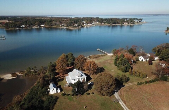 Camp Rappahannock - Deltaville Waterfront Living