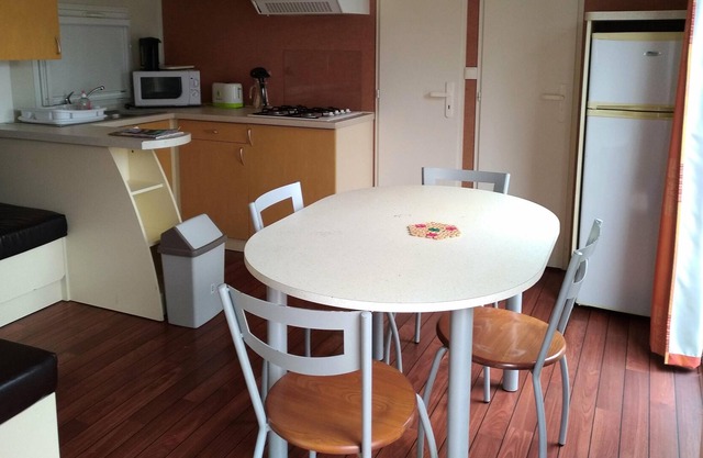 Camping le Lizot - 3 room mobile home 4 people