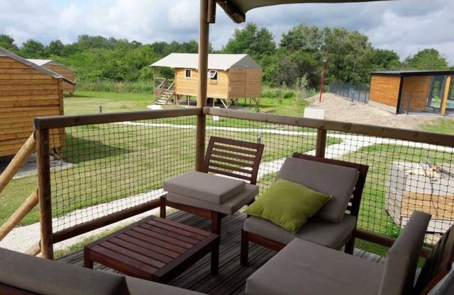 Camping 3 étoiles - Piscine - ccbbdie
