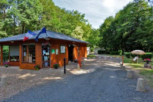 Camping Onlycamp Le Val Joyeux