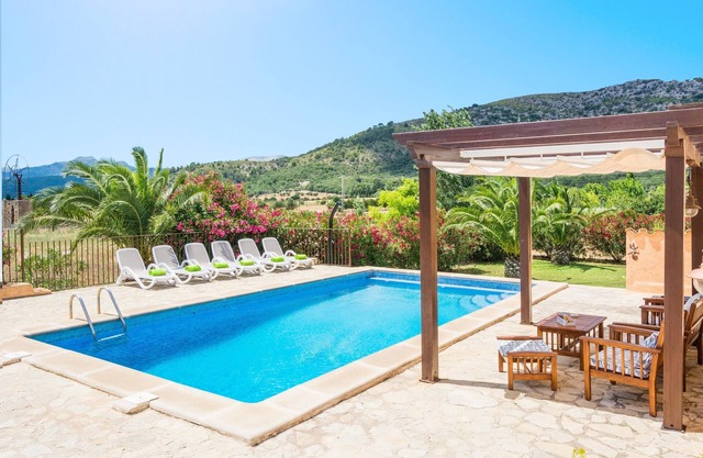 CAN CORRÓ - Villa with private pool in Alcudia. Free WiFi