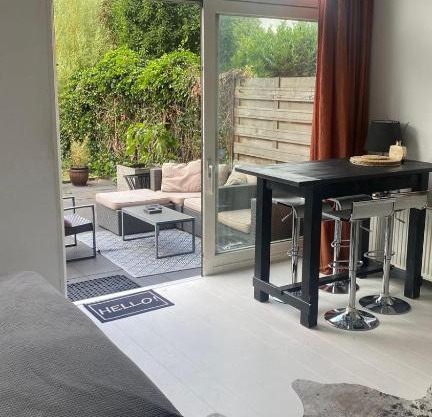 Canal Garden Apartment StayWell Amsterdam