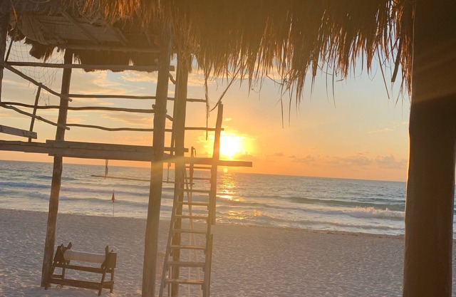 Cancun Family Beach Resort - Resort Familiar Playa Zona Hotelera