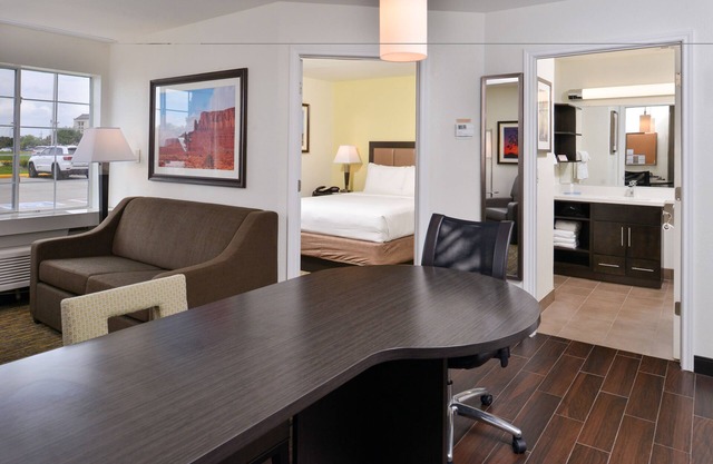Candlewood Suites Beaumont by IHG