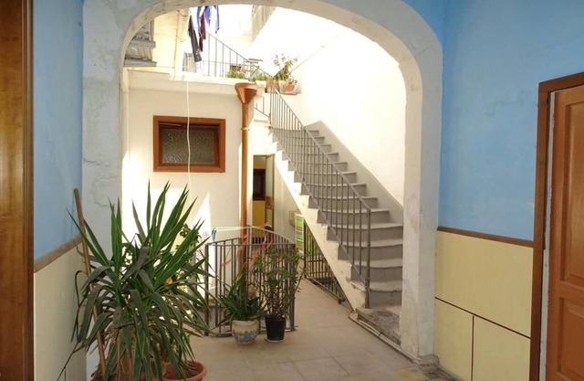 Canicattini Bagni(Siracusa)-Palazzo Largia- Rosa Apartment up to 4