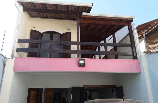 Cantao do Indaia - menos de 1 minuto da praia!