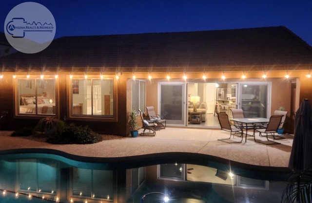 Canyon Cactus - A 4 Bedroom Southwest Paradise Oasis