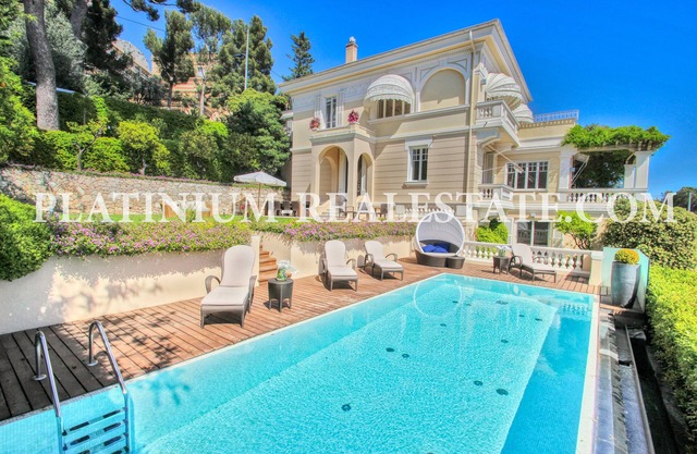 CAP D'AIL- NEAR MONACO VILLA 350m² 6 Bedrooms Pool
