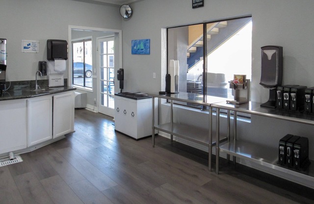 Capri Suites Anaheim