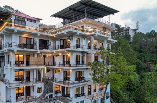 Captain Resorts