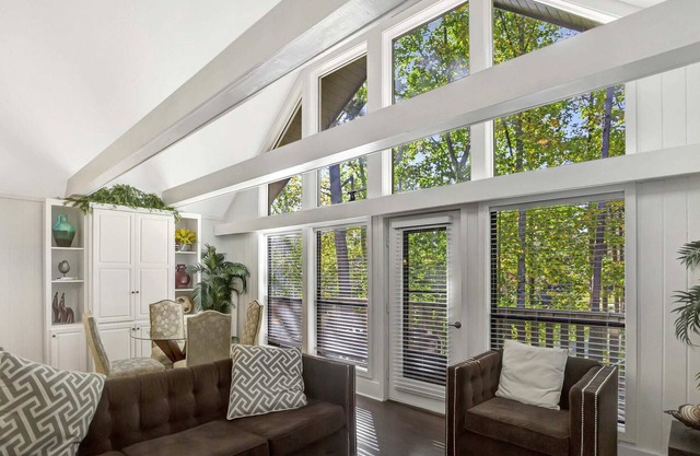 Captains Walk 708 In Keowee Key