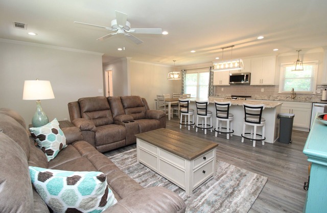Cartersville Classy Stepless Ranch 4 Bed/3 Baths fast WIFI & cable/streaming