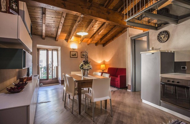 casa alessandra Apartment between mountains and lakes