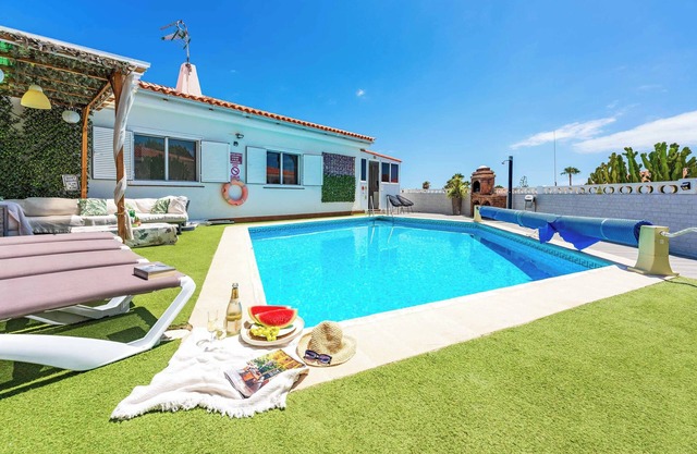 Casa Amada - Four Bedroom Villa, Sleeps 8